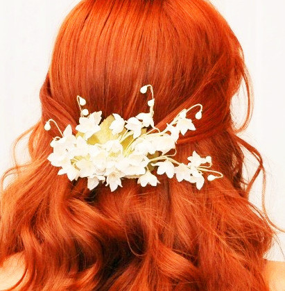 beyaz çiçekli saç tokası