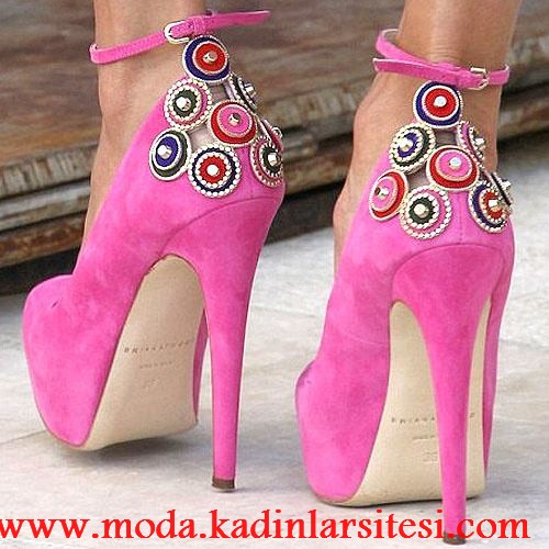 pembe nubuk ayakkabı modeli