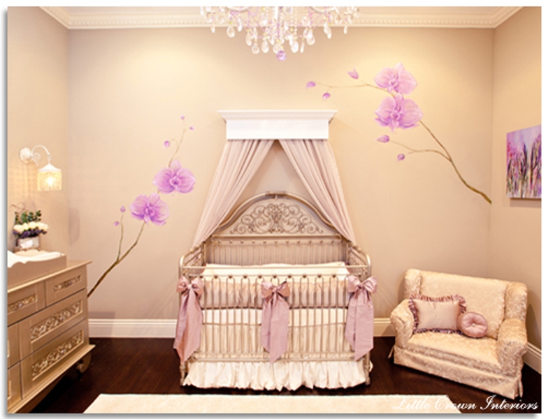 krem rengi dekoratif kız çocuk odası
